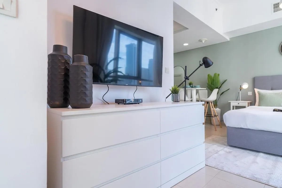 Charming Studio Apartment, With Easy Beach Access In Dubai Marina 0*,