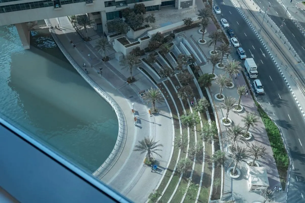 Charming Studio Apartment, With Easy Beach Access In Dubai Marina 아파트