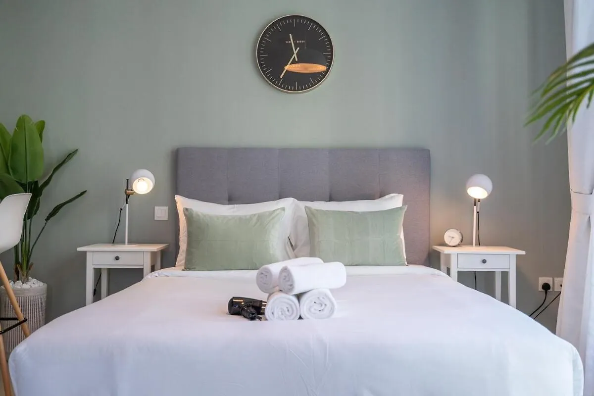 Charming Studio Apartment, With Easy Beach Access In Dubai Marina 0*,  아랍에미리트